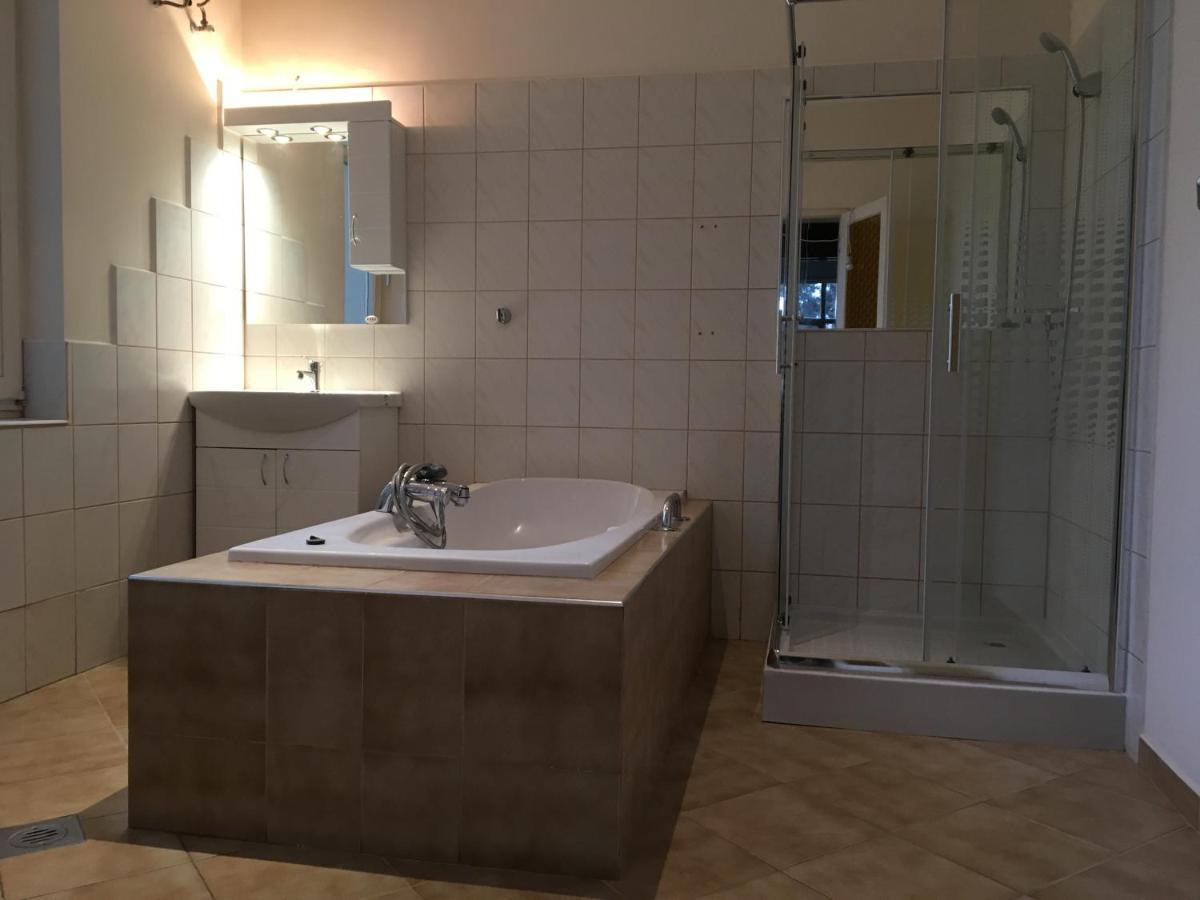 シオーフォクRegimodi Apartmanアパートメント エクステリア 写真